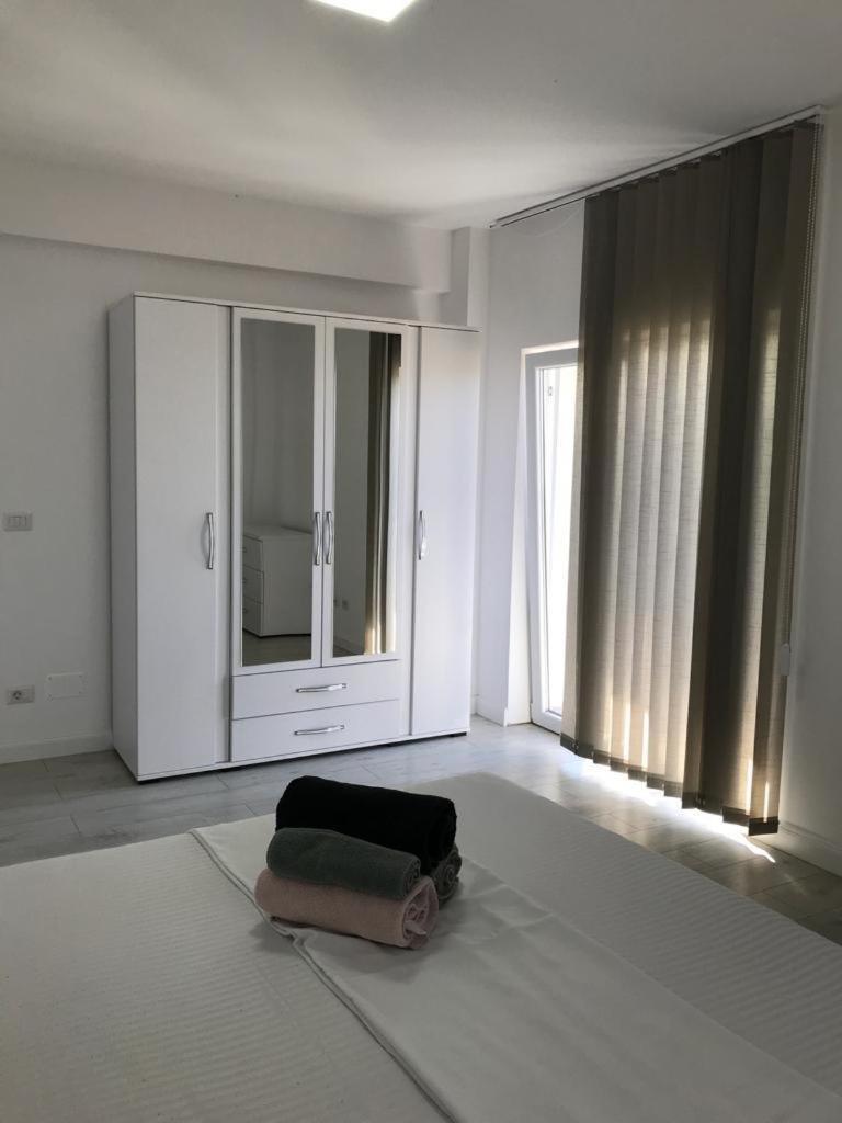 Sunny 2bedroom Near Center Apartamento Rădăuţi